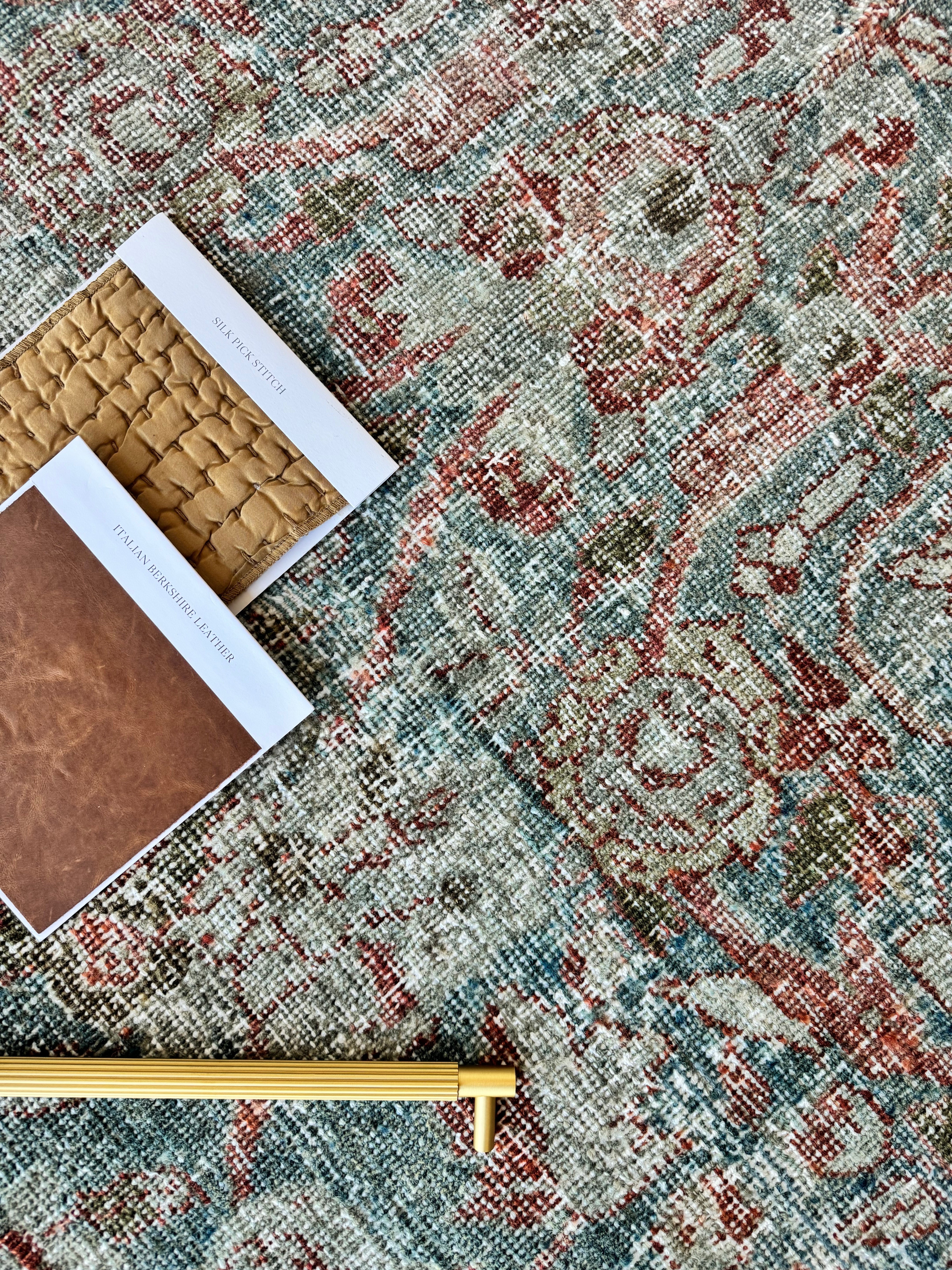10x13 Antique Mustafi Mahal Rug