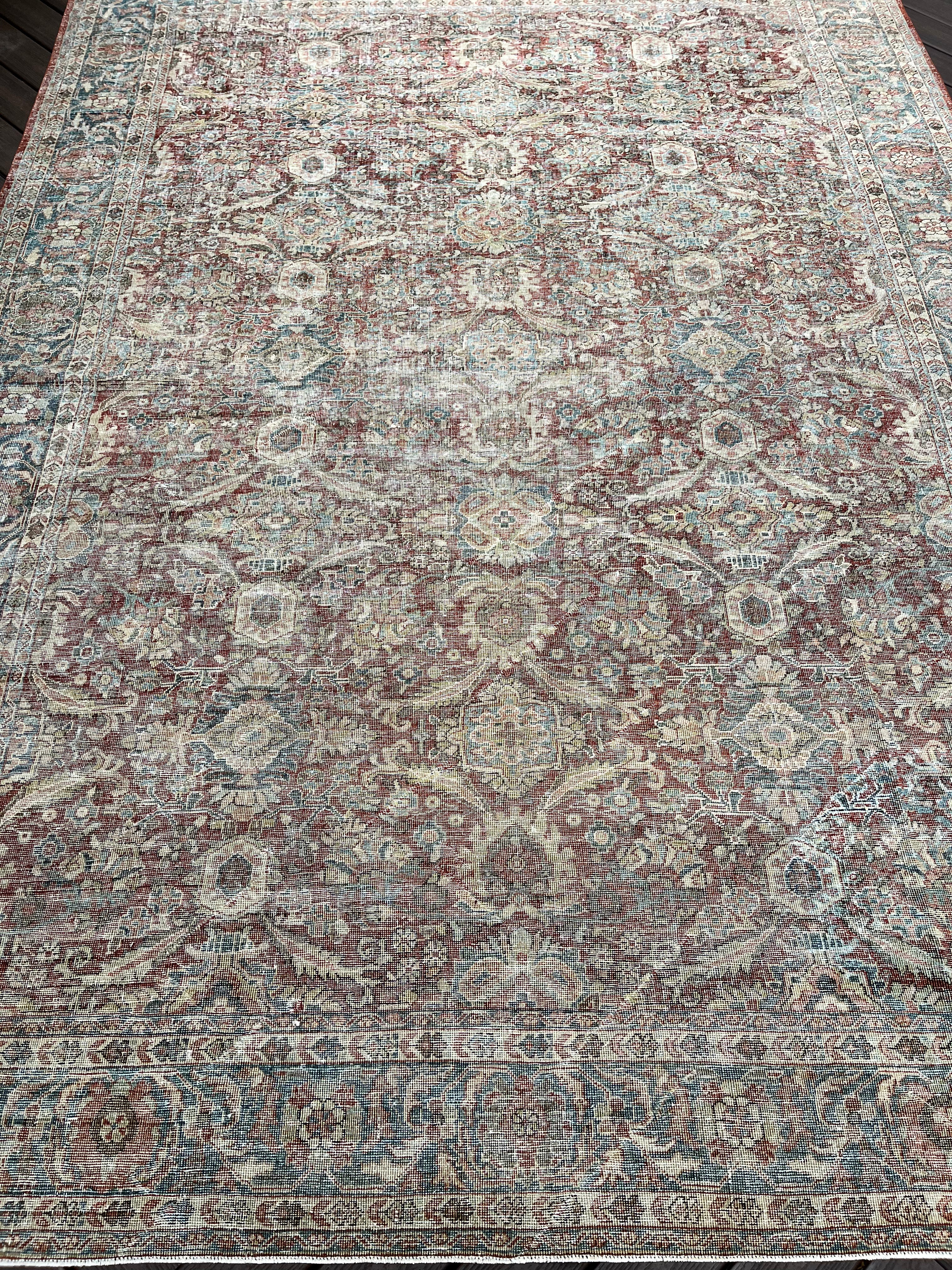 9x12 Antique Mahal Rug