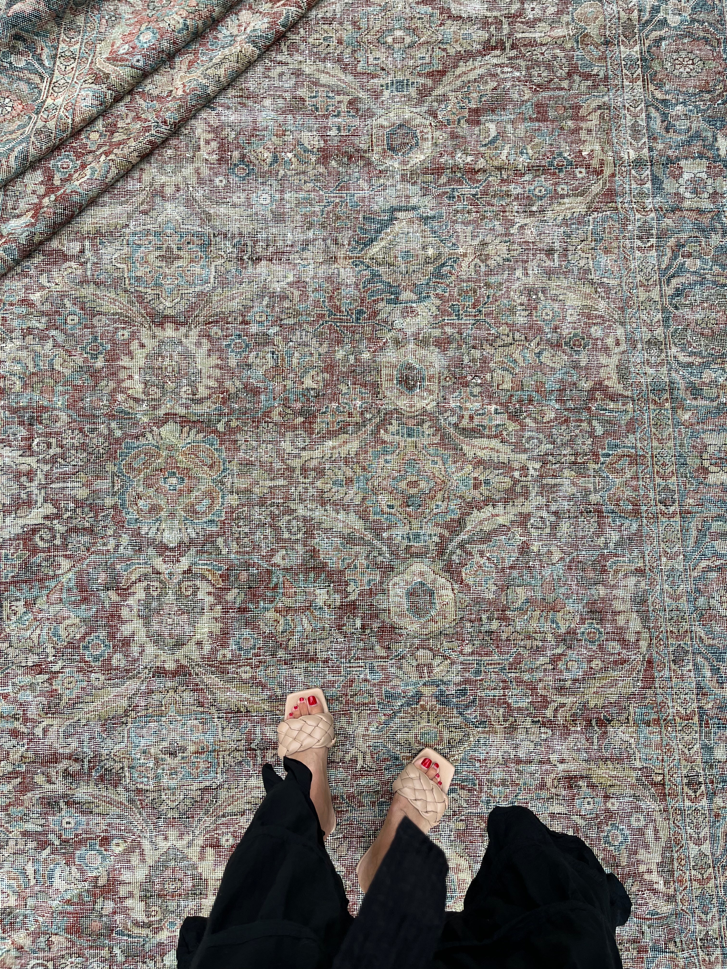 9x12 Antique Mahal Rug