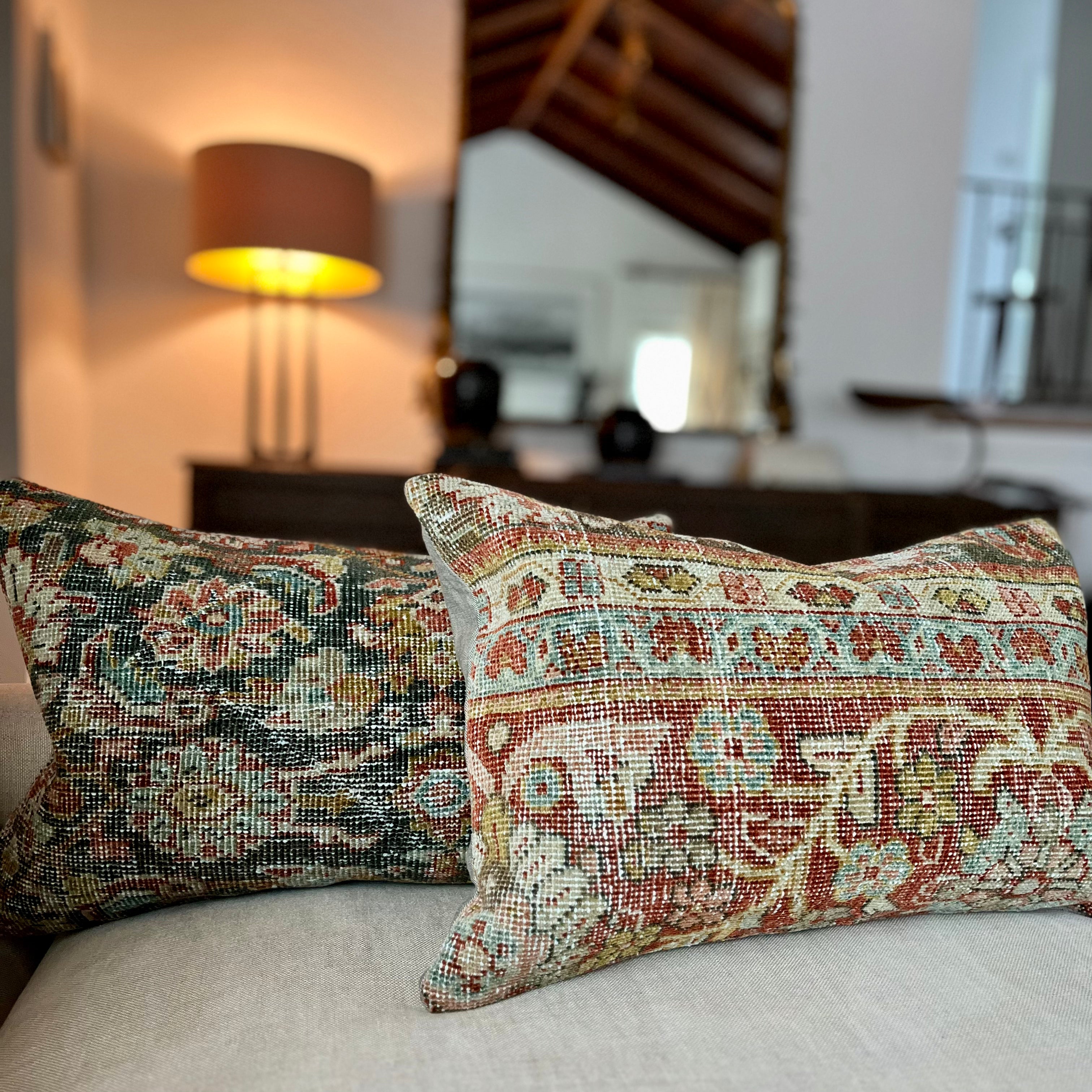 Sarandib Vintage Rug Pillow